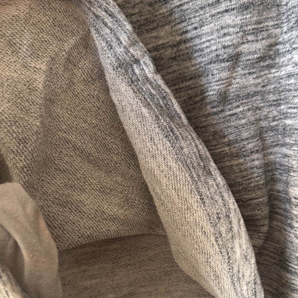 Victoria's Secret PINK Heathered Gray Pullover - Picture 8 of 8